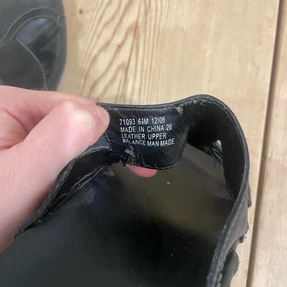 Black Leather Slide Sandals Clark’s size 6.5 - Picture 4 of 5